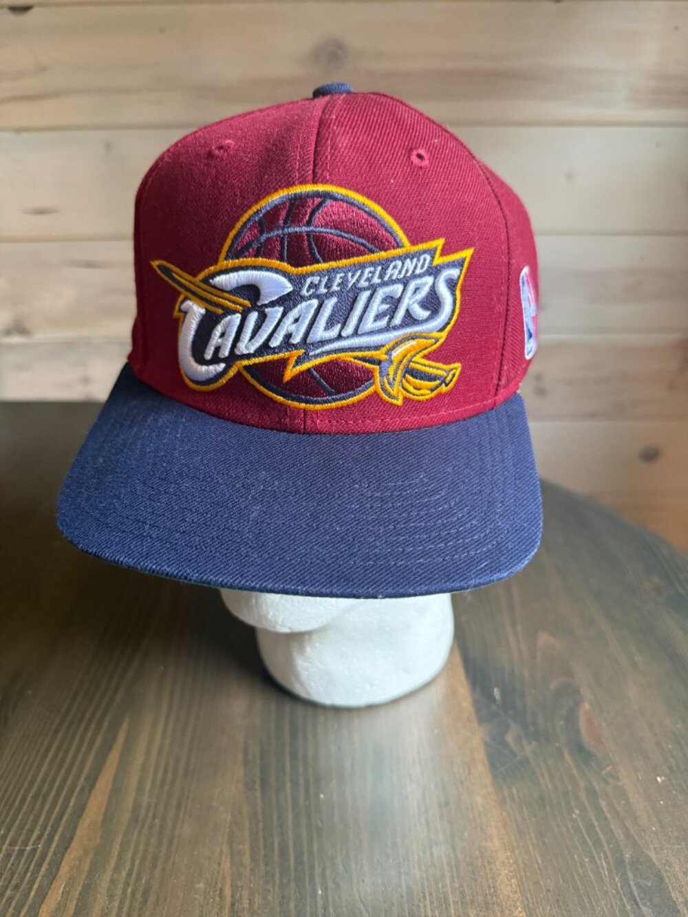 Cleveland Cavaliers Mitchell & Ness Logo Snapback Hat, Unisex Snap Adjustable